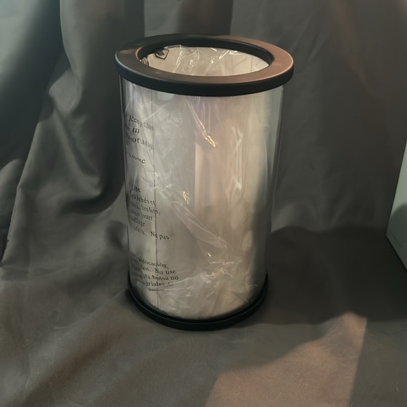 Retired PartyLite Express It Votive Luminary - Picture 3 of 3